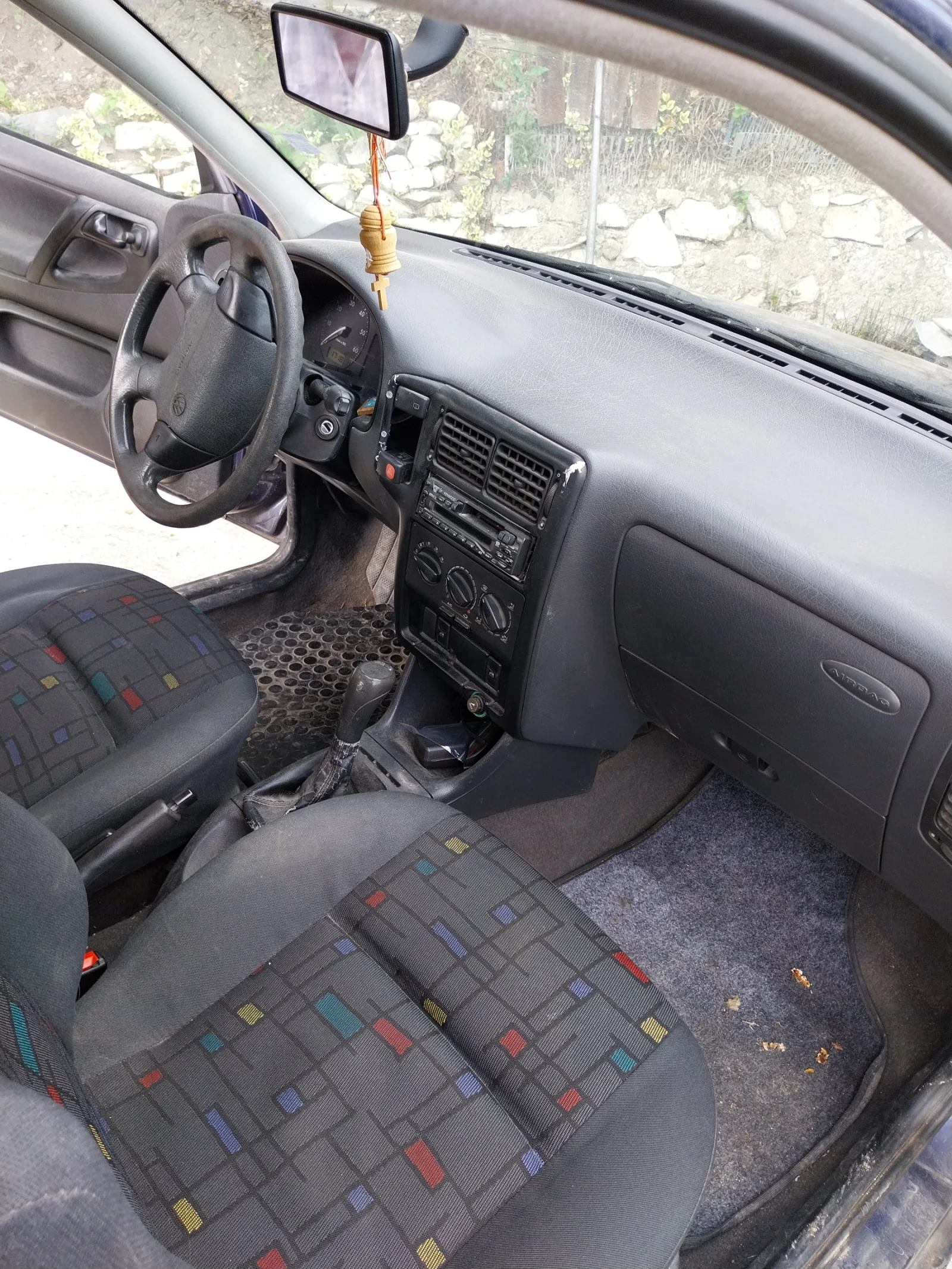 VW Polo 1и4 Бензин , снимка 4 - Автомобили и джипове - 54542487