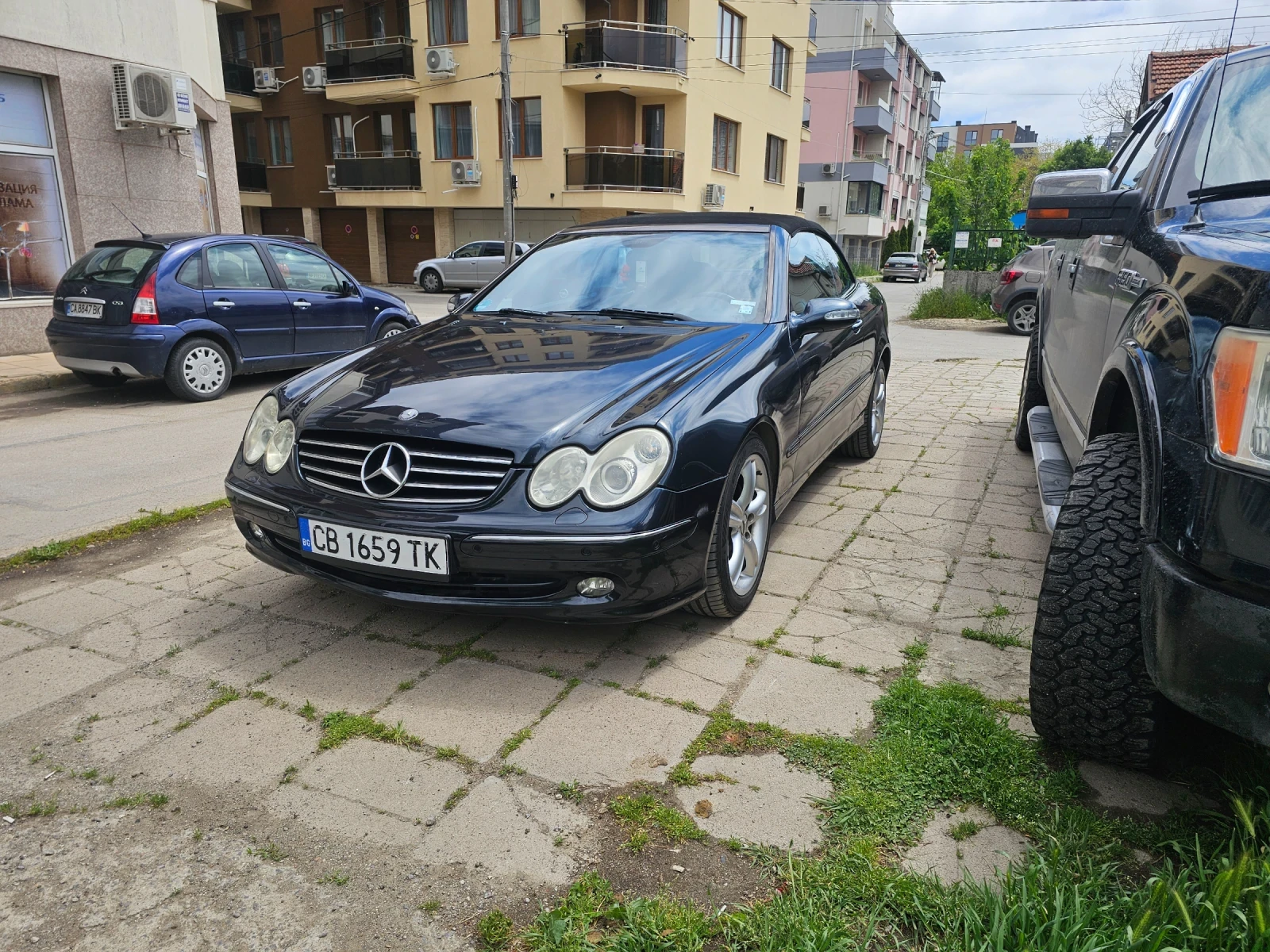 Mercedes-Benz CLK Кабриолет, снимка 4 - Автомобили и джипове - 54594712
