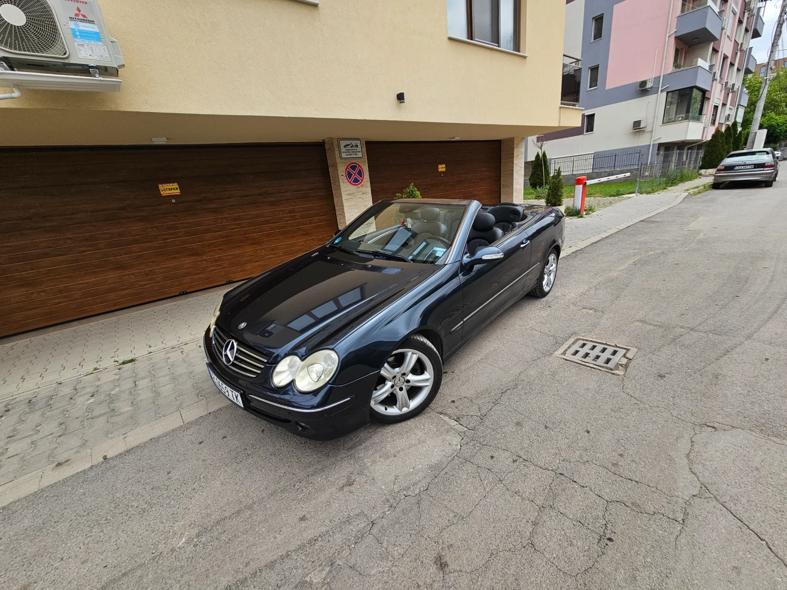 Mercedes-Benz CLK Кабриолет, снимка 12 - Автомобили и джипове - 54594712