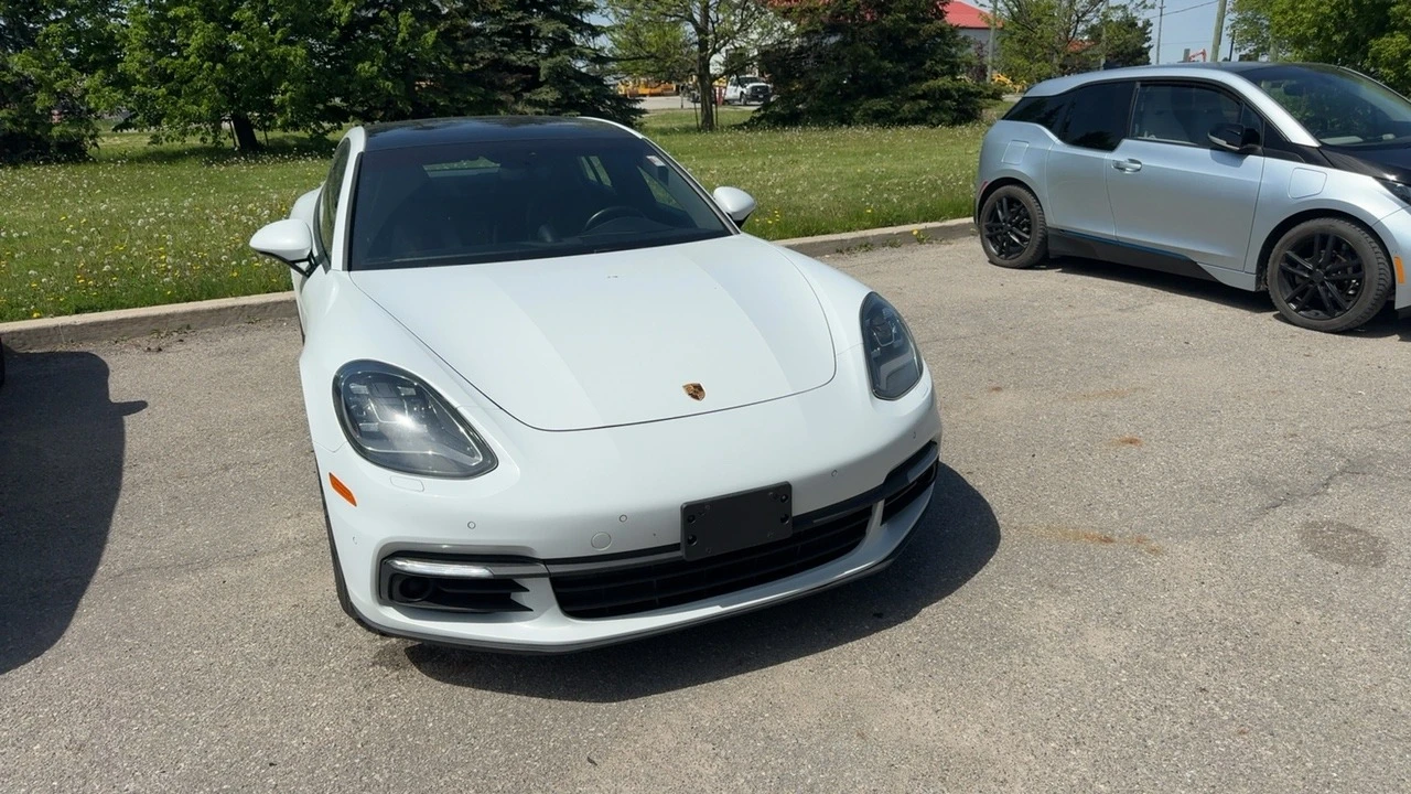 Porsche Panamera 4S* Distronic* Navi* ЦЕНА ДО БГ Keyless* Pano* , снимка 5 - Автомобили и джипове - 54678049