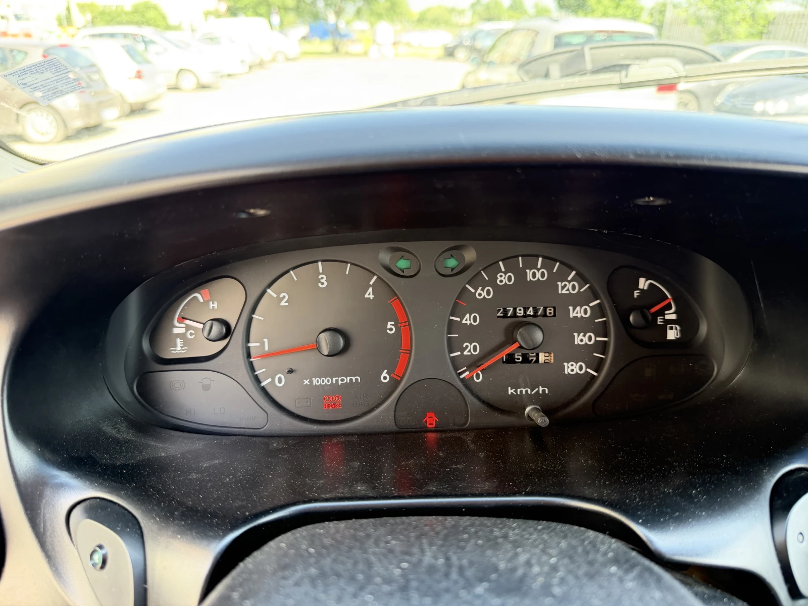 Hyundai Starex 2.5* Дизел* 4х4* Ръчни* скорости* * * , снимка 16 - Автомобили и джипове - 54701369