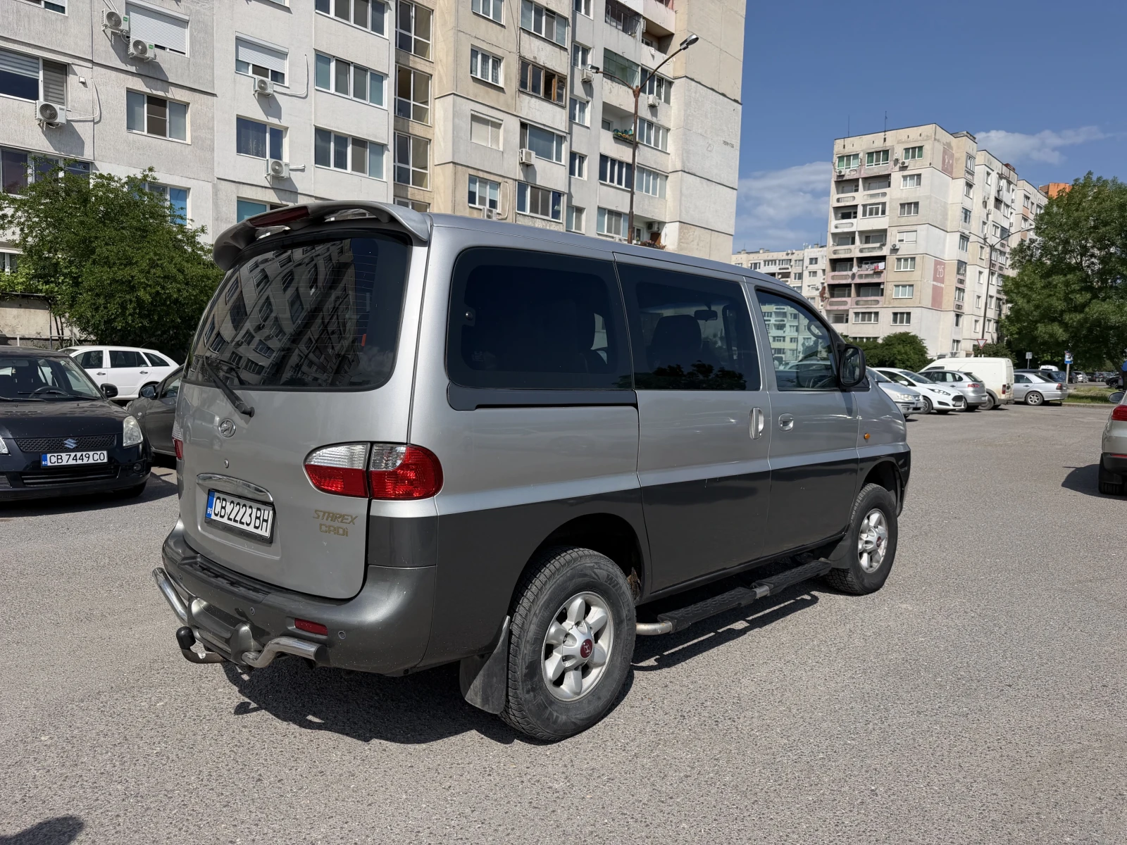 Hyundai Starex 2.5* Дизел* 4х4* Ръчни* скорости* * * , снимка 5 - Автомобили и джипове - 54701369