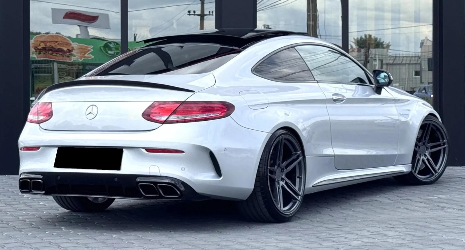 Mercedes-Benz C 63 AMG Coupe, снимка 4 - Автомобили и джипове - 54931143