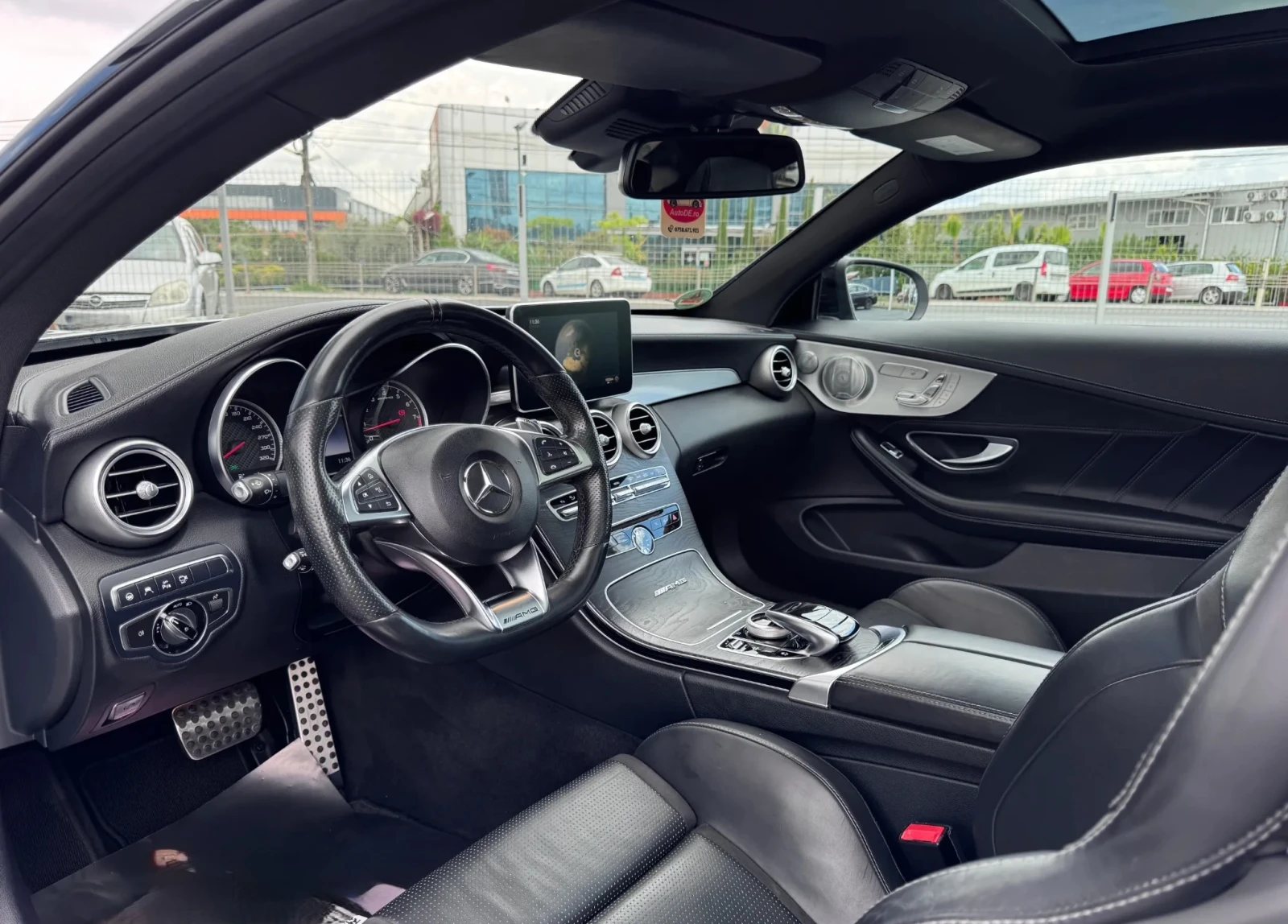 Mercedes-Benz C 63 AMG Coupe, снимка 5 - Автомобили и джипове - 54931143