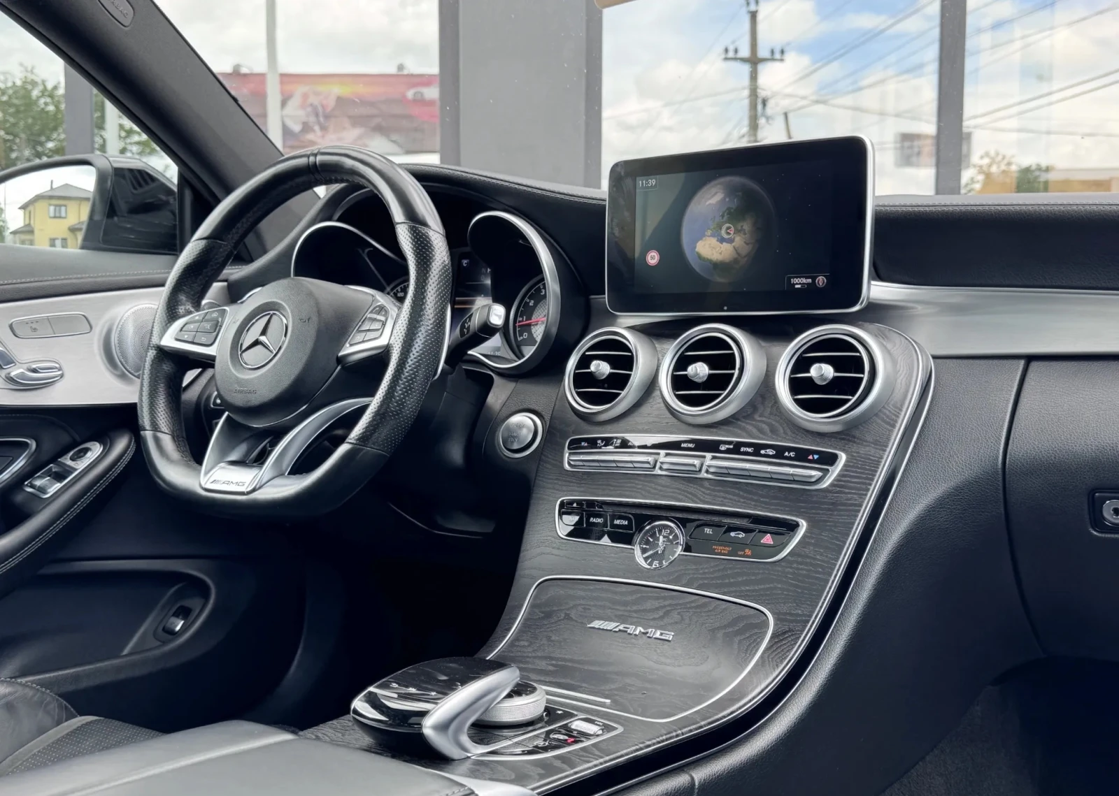 Mercedes-Benz C 63 AMG Coupe, снимка 6 - Автомобили и джипове - 54931143