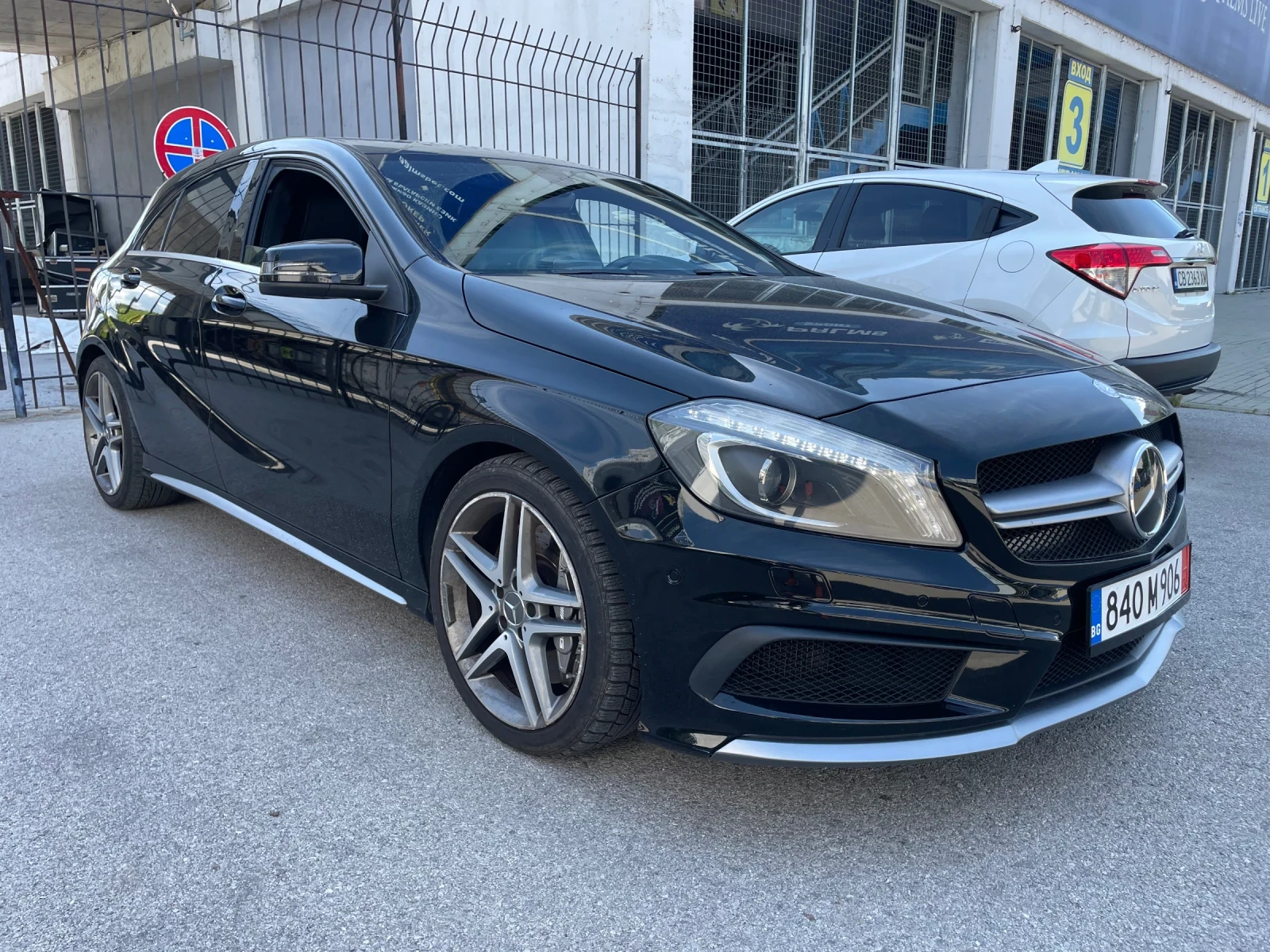 Mercedes-Benz A45 AMG 190000 км, CH, снимка 3 - Автомобили и джипове - 55292563