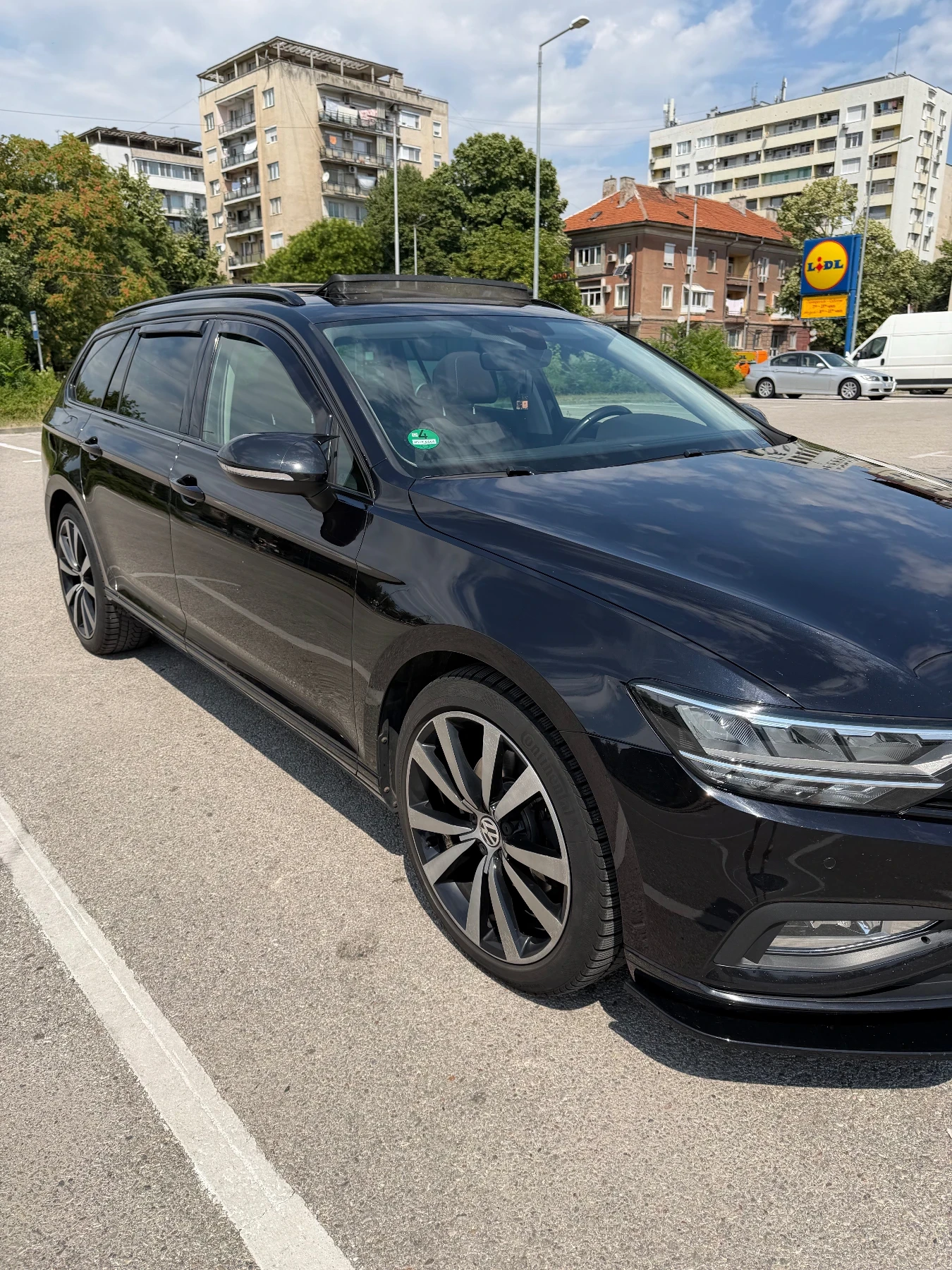 VW Passat R line , снимка 3 - Автомобили и джипове - 55898235