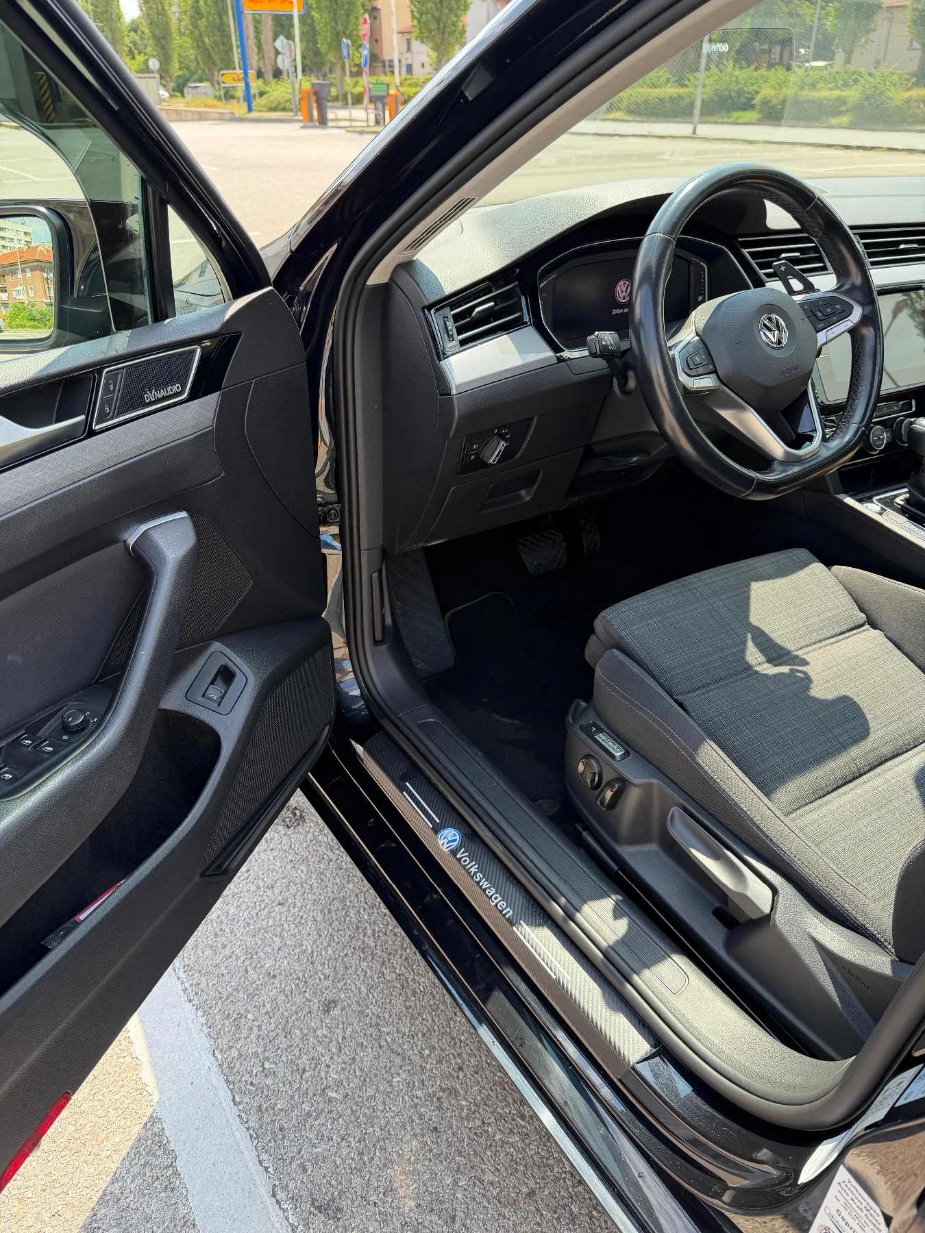 VW Passat R line , снимка 4 - Автомобили и джипове - 55898235