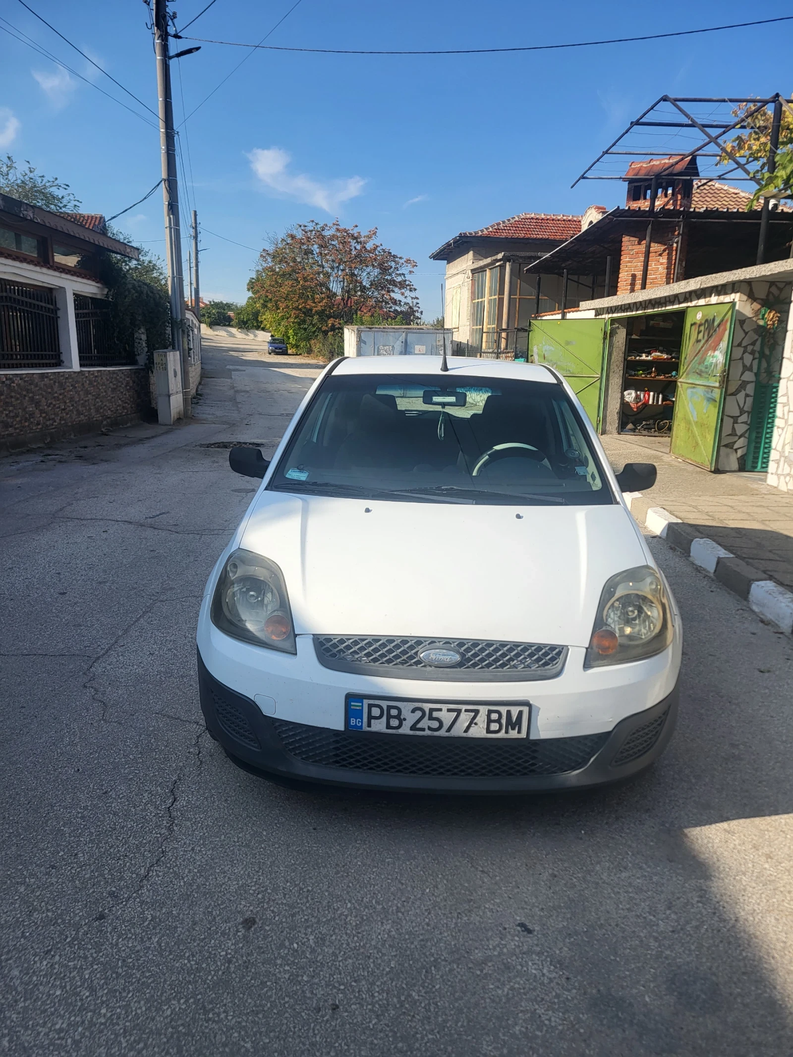 Ford Fiesta 1.4TDCI klima, снимка 13 - Автомобили и джипове - 56607178
