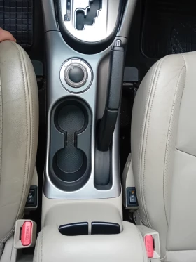 Mitsubishi Outlander 2.4i 4x4 automatic full, снимка 8