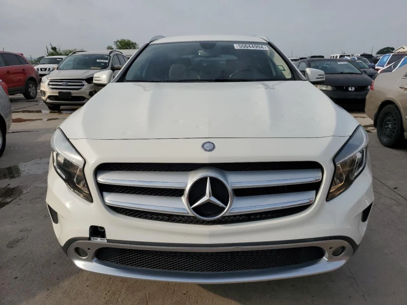 Mercedes-Benz GLA 250, снимка 2 - Автомобили и джипове - 47423872