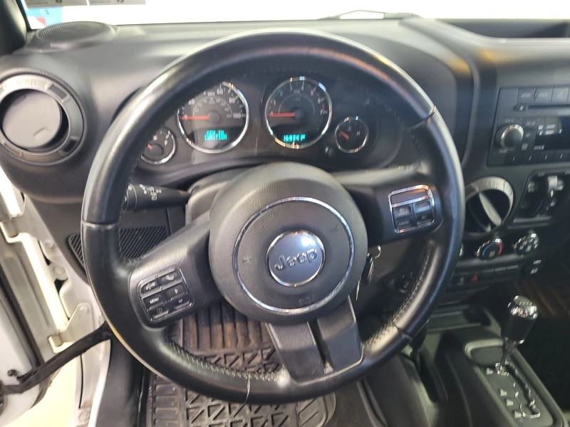 Jeep Wrangler 2017 Jeep Wrangler Unlimited Sport, снимка 7 - Автомобили и джипове - 48287386