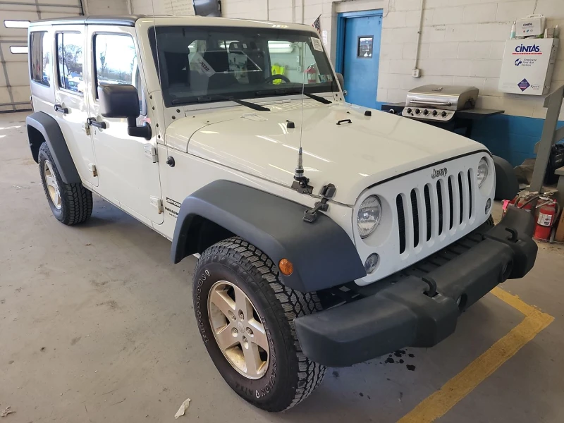 Jeep Wrangler 2017 Jeep Wrangler Unlimited Sport, снимка 2 - Автомобили и джипове - 48287386