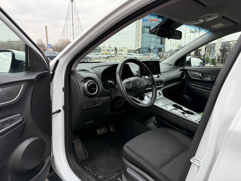 Hyundai Kona в Гаранция, Термопомпа, KRELL Premium Sound, снимка 6 - Автомобили и джипове - 49274643