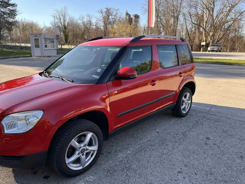 Skoda Yeti, снимка 10 - Автомобили и джипове - 49560906