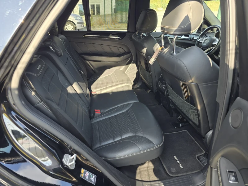 Mercedes-Benz GLE 63 AMG AMG, снимка 11 - Автомобили и джипове - 51342869