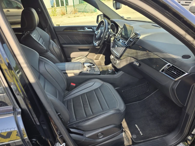 Mercedes-Benz GLE 63 AMG AMG, снимка 12 - Автомобили и джипове - 51342869