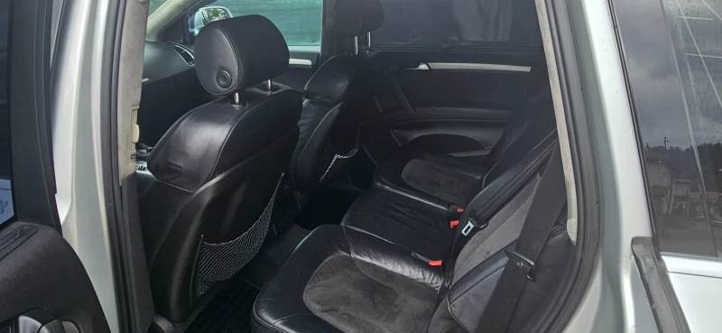 Audi Q7, снимка 7 - Автомобили и джипове - 52666384