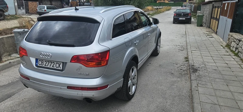 Audi Q7, снимка 4 - Автомобили и джипове - 52666384