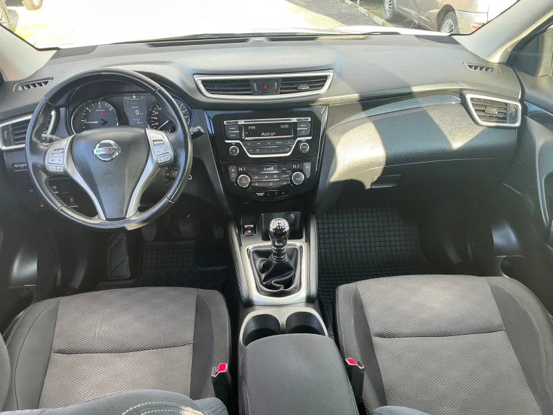 Nissan Qashqai 1.5 DCI, снимка 11 - Автомобили и джипове - 52377876