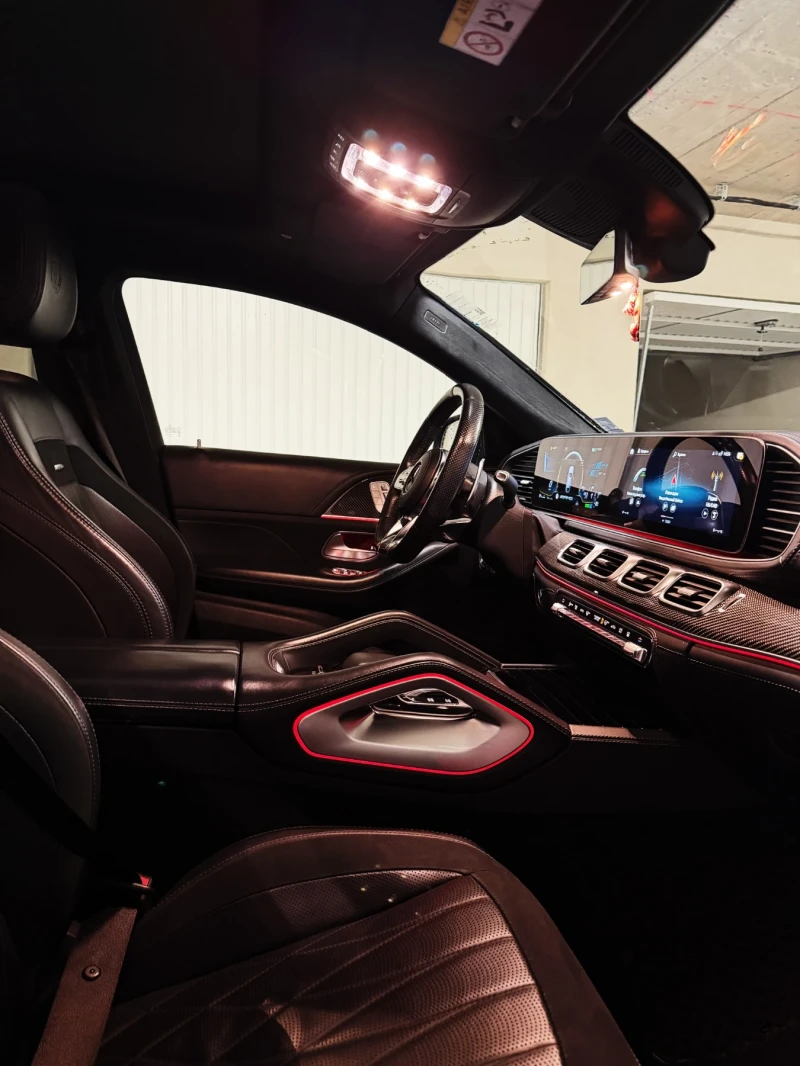 Mercedes-Benz GLE 63 S AMG AMG, снимка 8 - Автомобили и джипове - 53054579