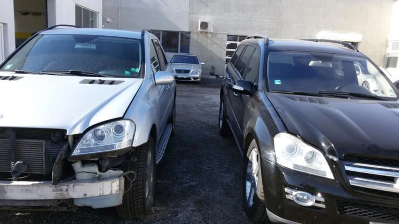 Mercedes-Benz ML 320 на части, снимка 1 - Автомобили и джипове - 47090686