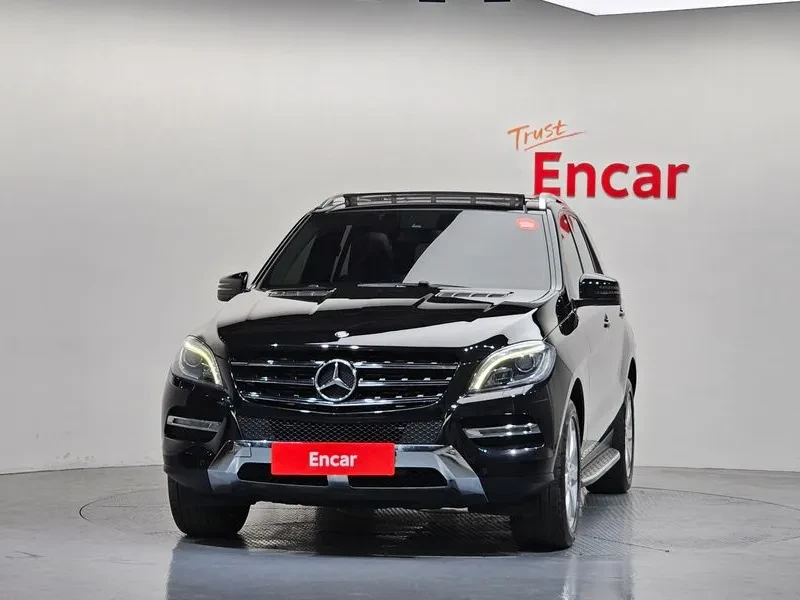 Mercedes-Benz ML 250 Bluetec 4Matic, снимка 3 - Автомобили и джипове - 54747277