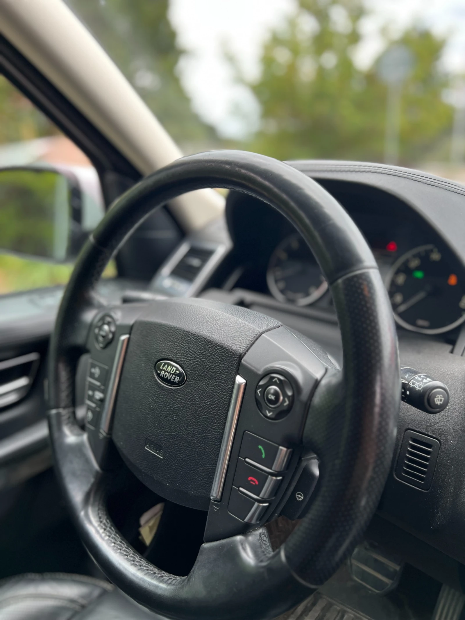 Land Rover Range Rover Sport  - изображение 8