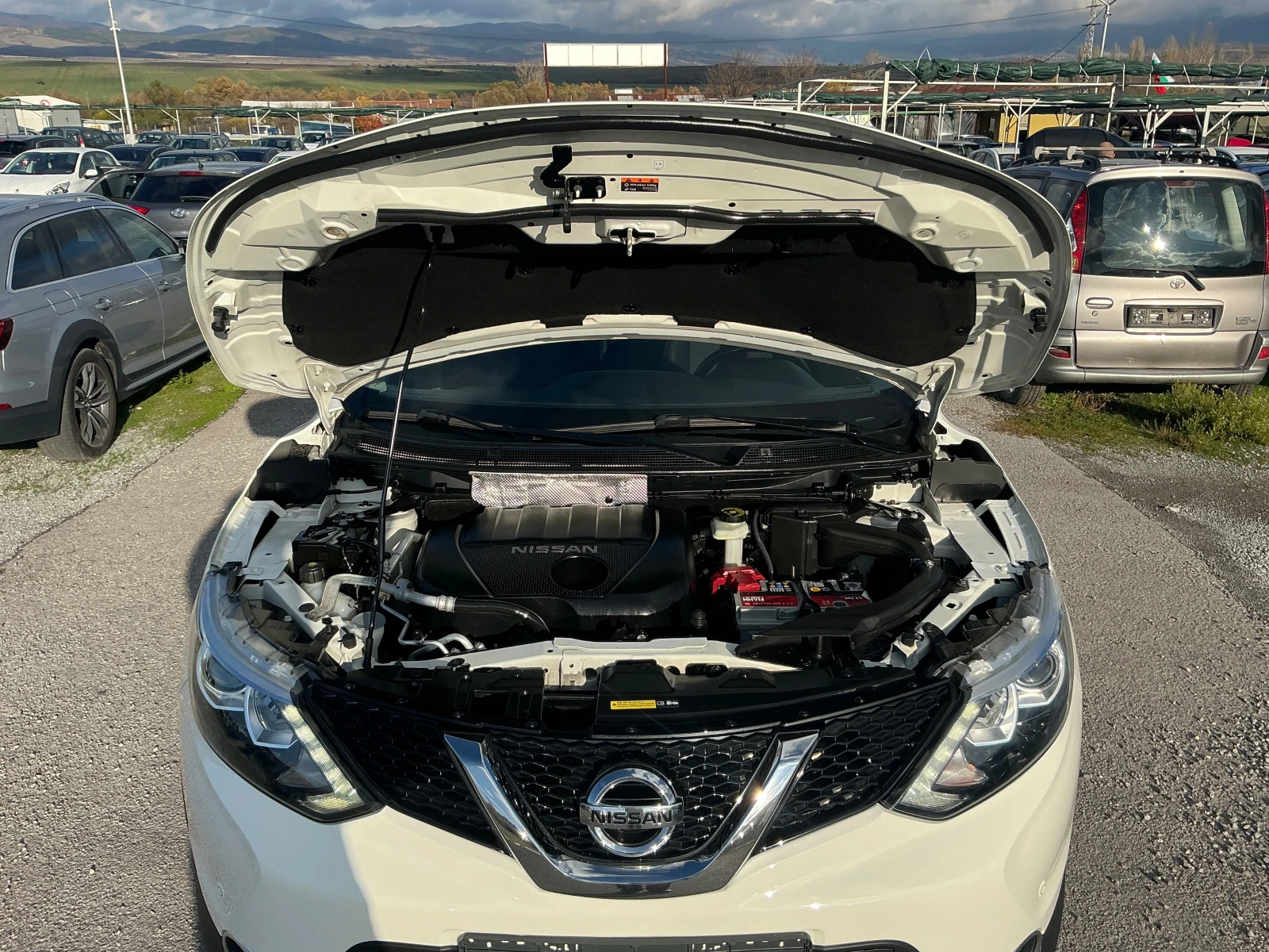 Nissan Qashqai 1.5 DCI | Mobile.bg   9