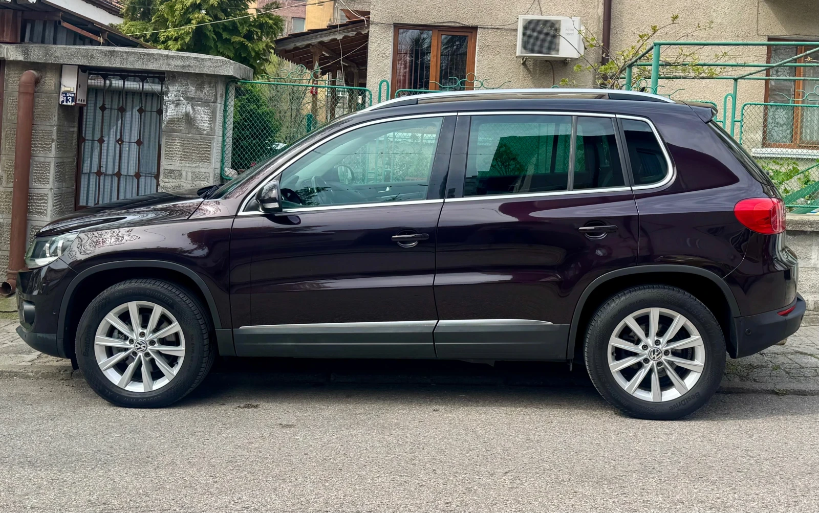 VW Tiguan 2.0TDI 110ps, снимка 3 - Автомобили и джипове - 54515462