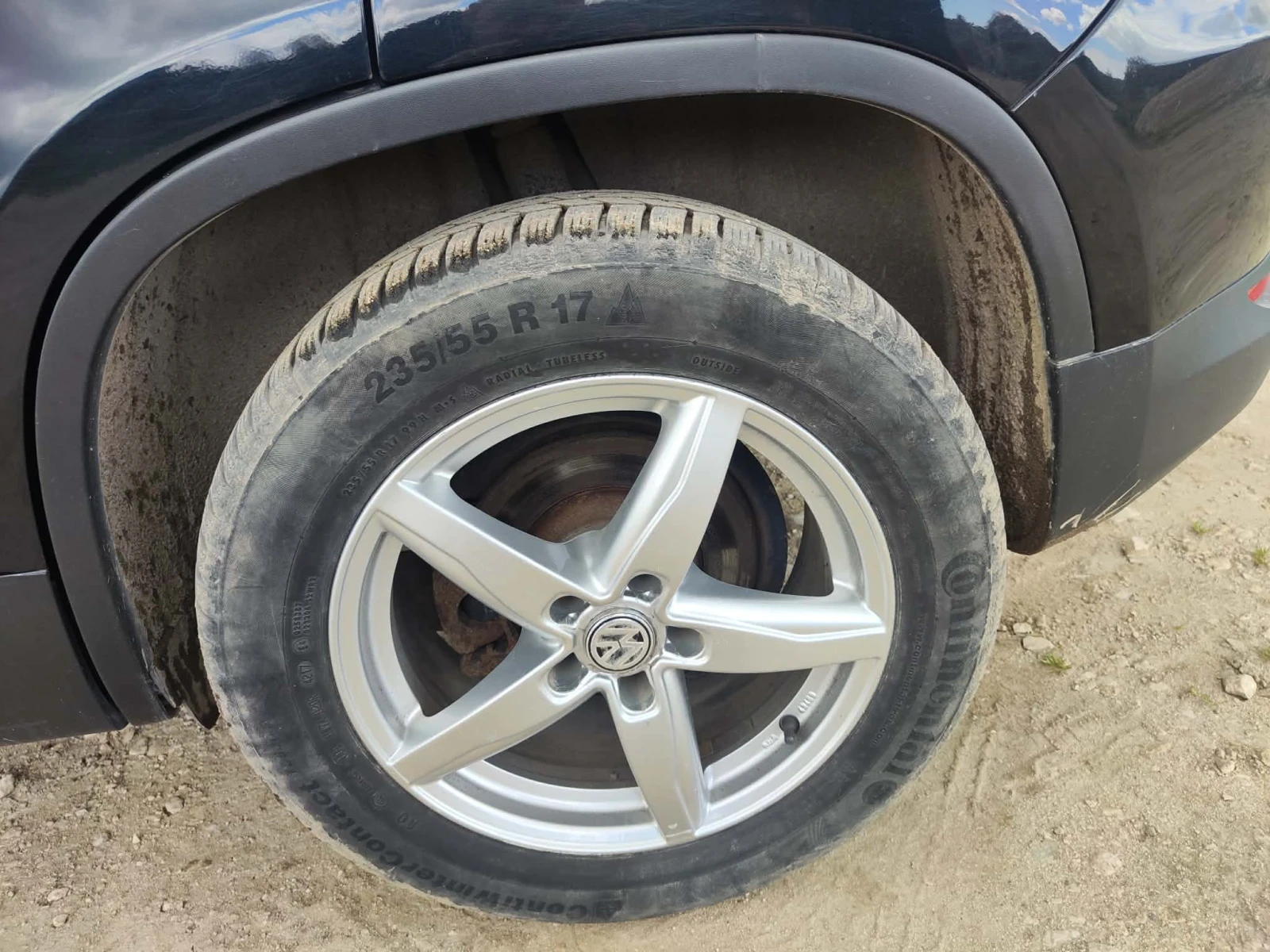 VW Tiguan 2.0 TDI, снимка 12 - Автомобили и джипове - 55125401