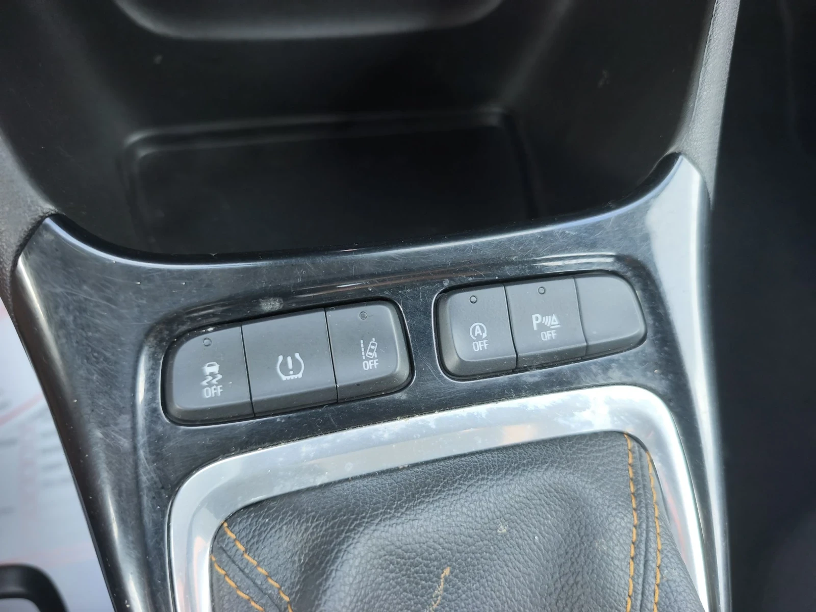 Opel Crossland X 1.5d COSMO ПЪЛНА СЕРВИЗНА ИСТОРИЯ , снимка 11 - Автомобили и джипове - 55192833