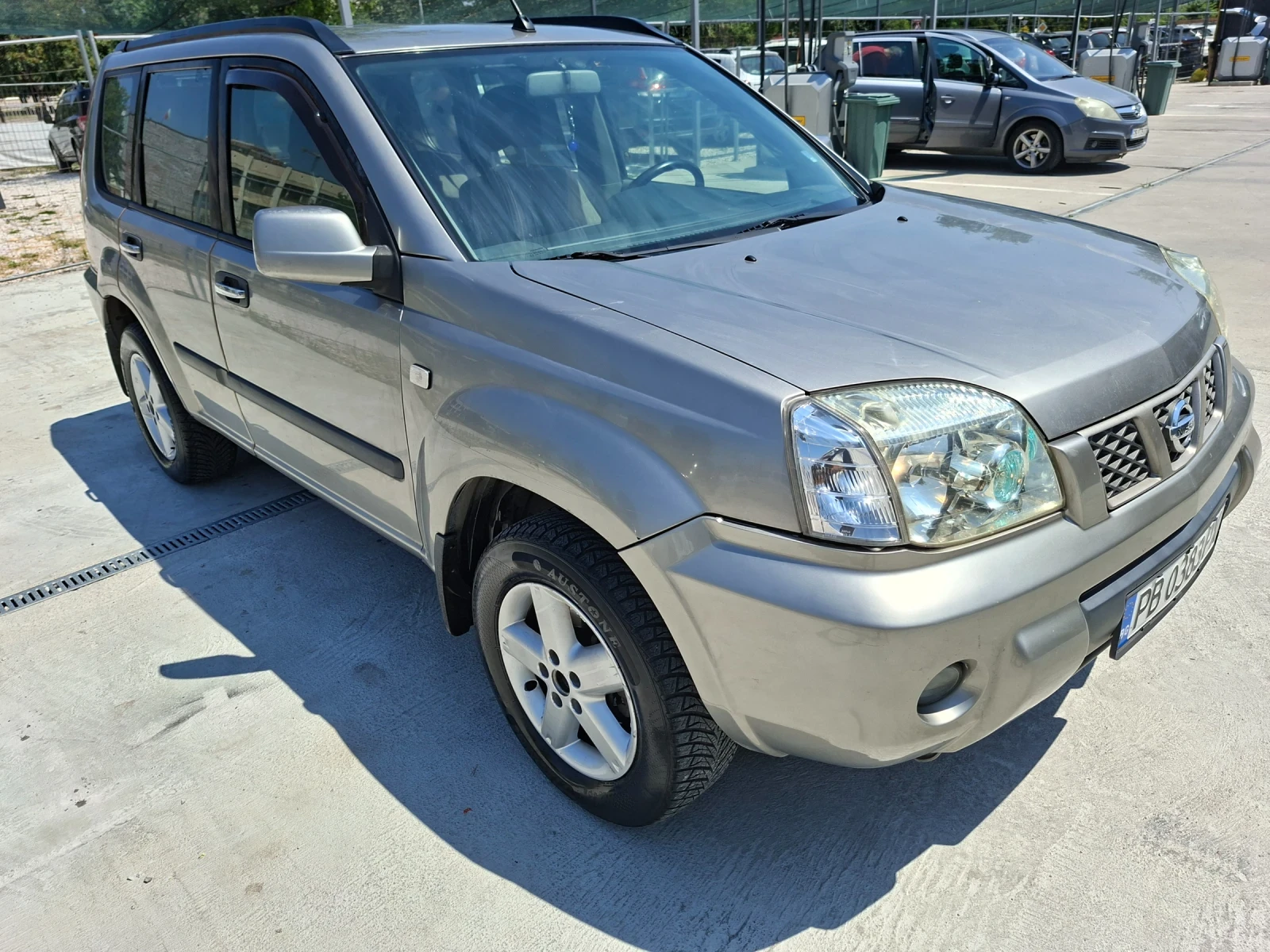 Nissan X-trail 2.2CDI, снимка 6 - Автомобили и джипове - 55332388