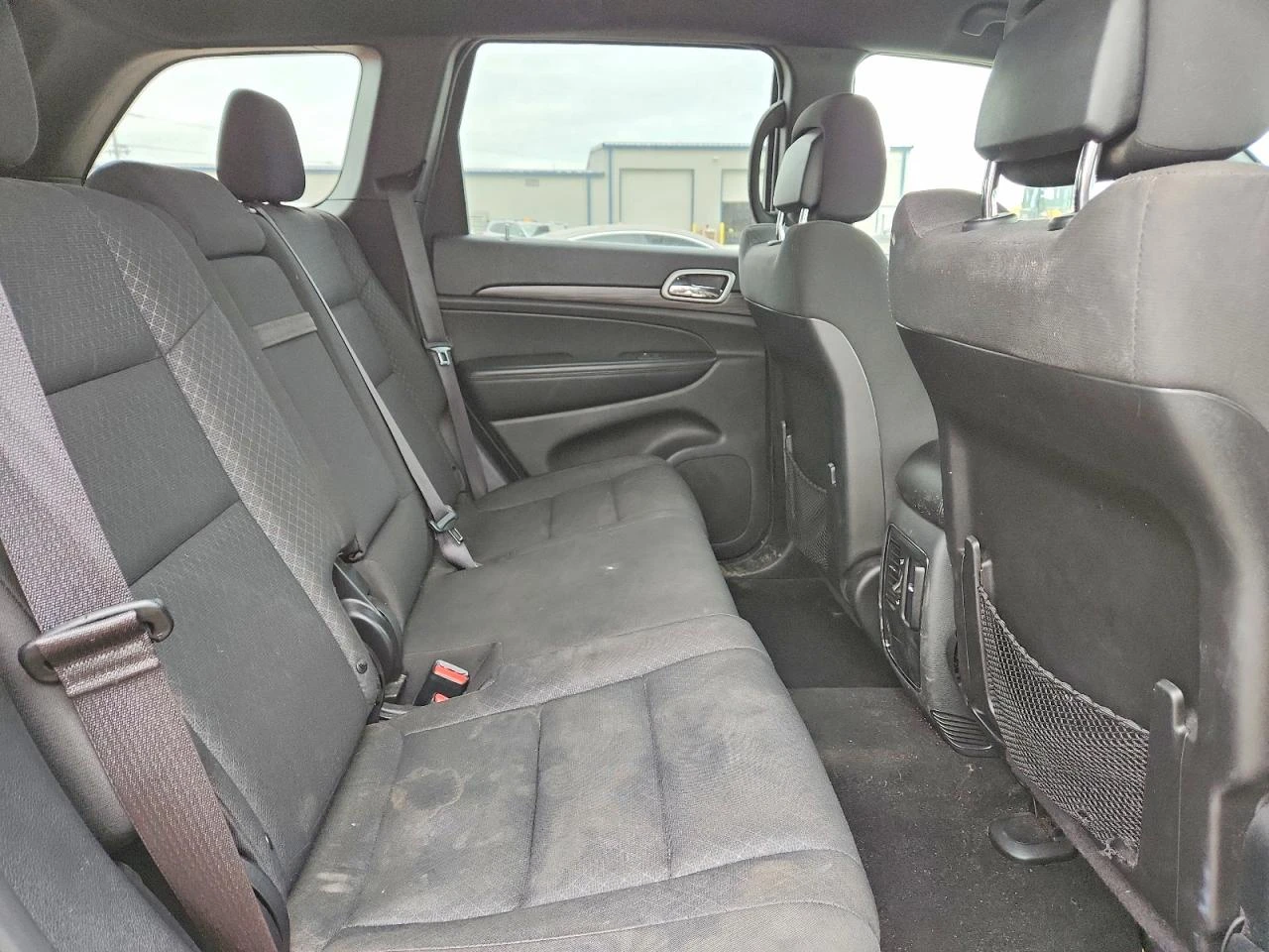 Jeep Grand cherokee 3.6l Laredo, снимка 11 - Автомобили и джипове - 55812814