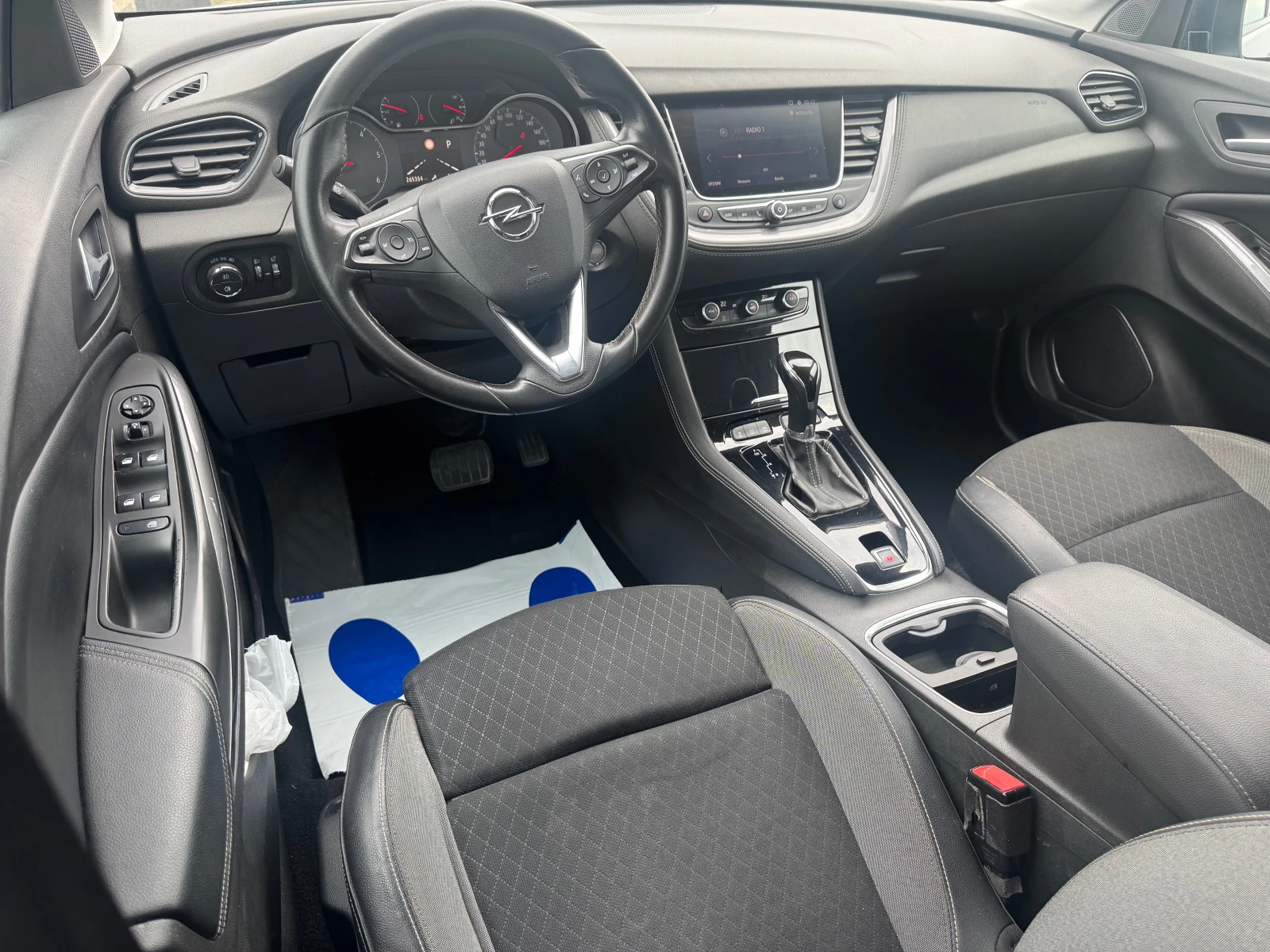 Opel Grandland X 1, 6cdti нави, мулти, авто, клима, парк, борд, евp, снимка 14 - Автомобили и джипове - 55911769