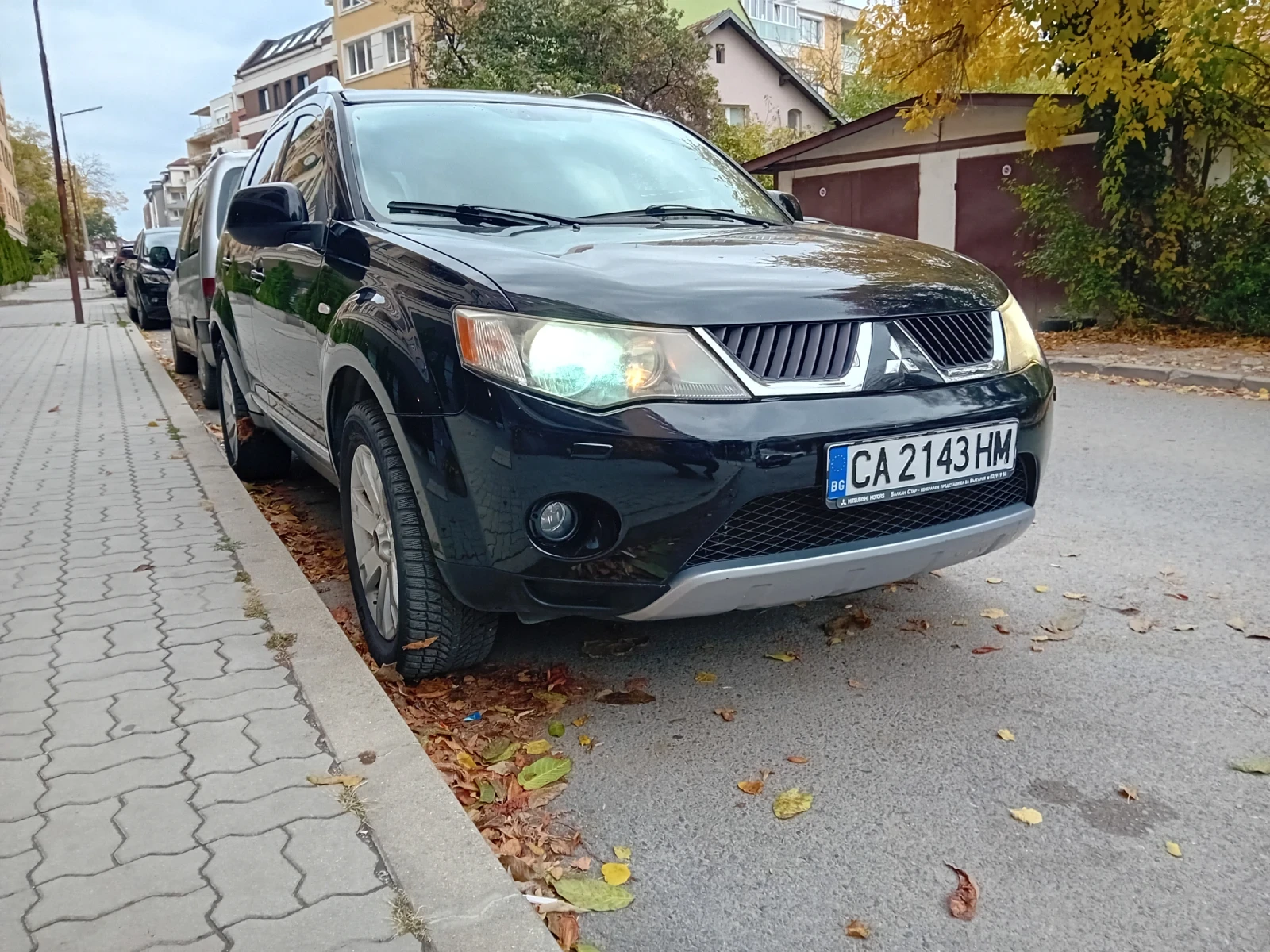 Mitsubishi Outlander 2.4i 4x4 automatic full, снимка 6 - Автомобили и джипове - 56718164