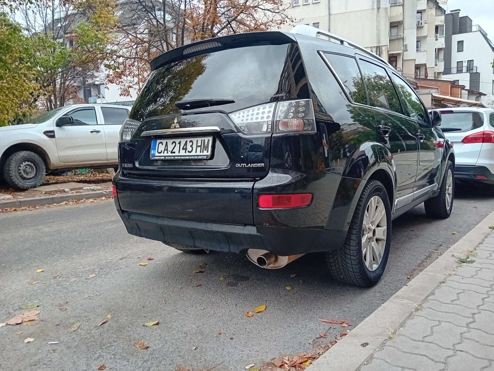 Mitsubishi Outlander 2.4i 4x4 automatic full, снимка 5 - Автомобили и джипове - 56718164