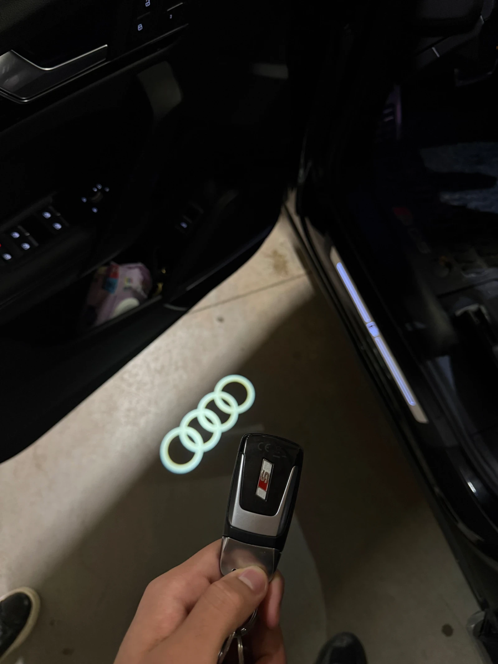 Audi SQ5, снимка 9 - Автомобили и джипове - 56750041