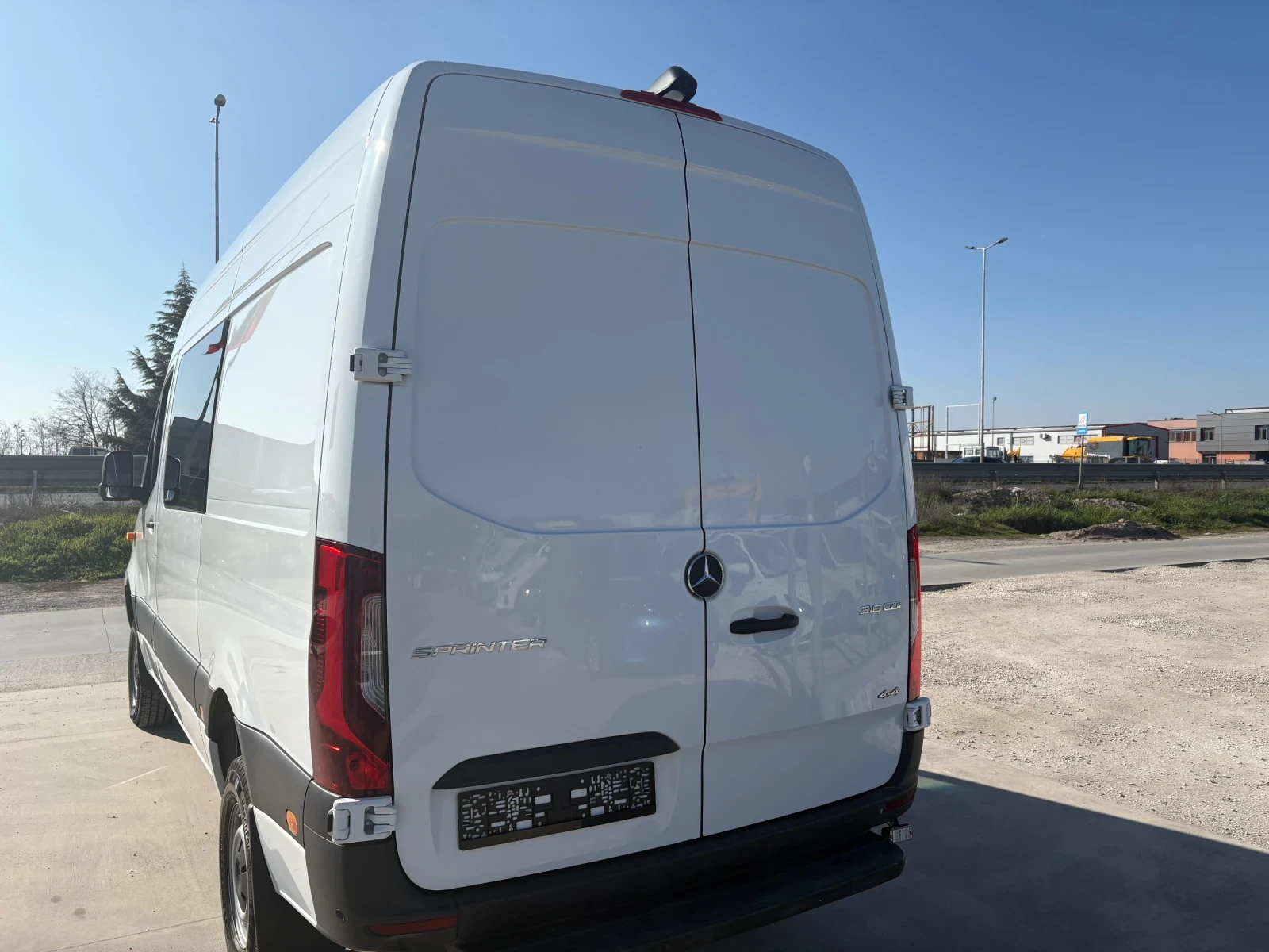 Mercedes-Benz Sprinter 316CDI-4x4 Автоматик-Клима, снимка 5 - Бусове и автобуси - 53813960