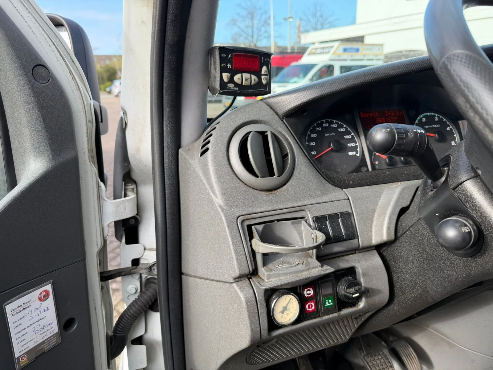 Iveco Daily 40C17/B+ E/�������� | Mobile.bg � ����������� 12