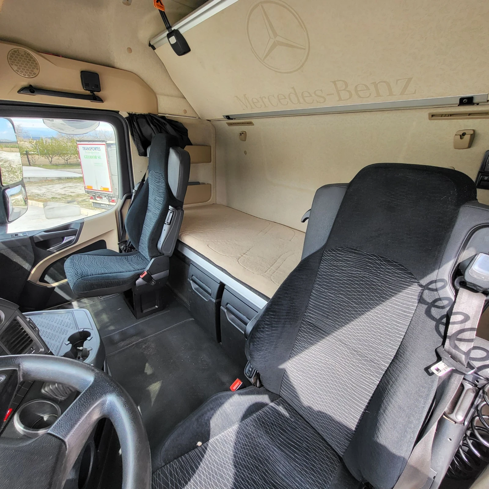 Mercedes-Benz Actros 1845 - изображение 8
