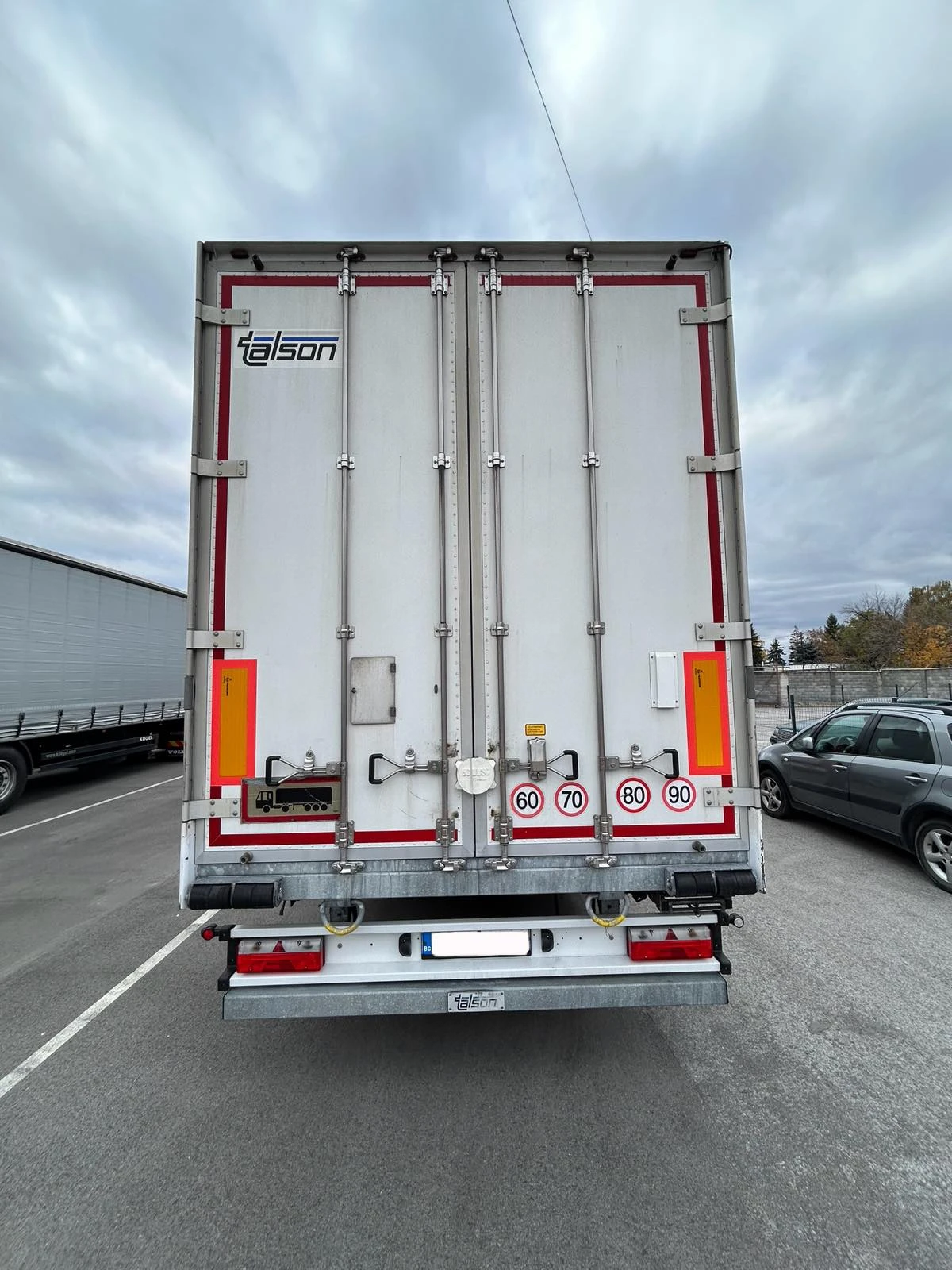 �� ������ TALSON MAGNUM MINOR KOFFERBOX ROLLENBETT AIRCARGO | Mobile.bg � ����������� 6