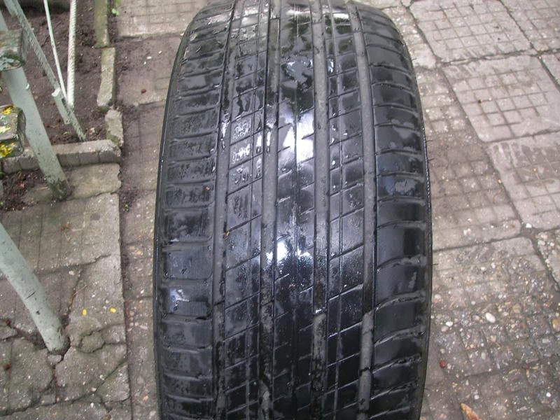 Гуми Летни 275/45R20, снимка 8 - Гуми и джанти - 47014025