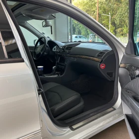 Mercedes-Benz E 320, снимка 5