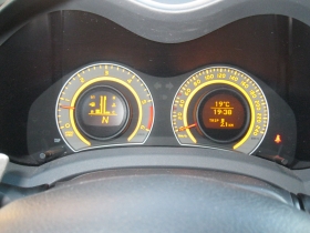 Toyota Auris Life -D4D -90 кс, снимка 11 - Автомобили и джипове - 37370940