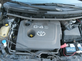 Toyota Auris Life -D4D -90 кс, снимка 8 - Автомобили и джипове - 37370940