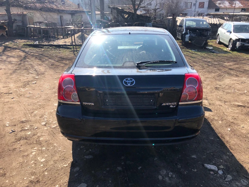 Toyota Avensis 1.8 VVT-I 129кс. НА ЧАСТИ, снимка 6 - Автомобили и джипове - 41260148