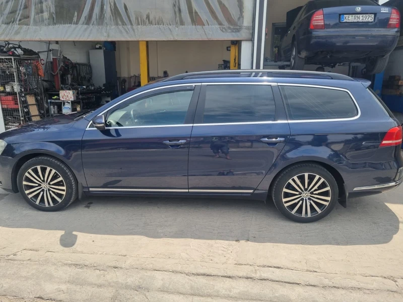 VW Passat 1.6 TDI, снимка 12 - Автомобили и джипове - 46824858