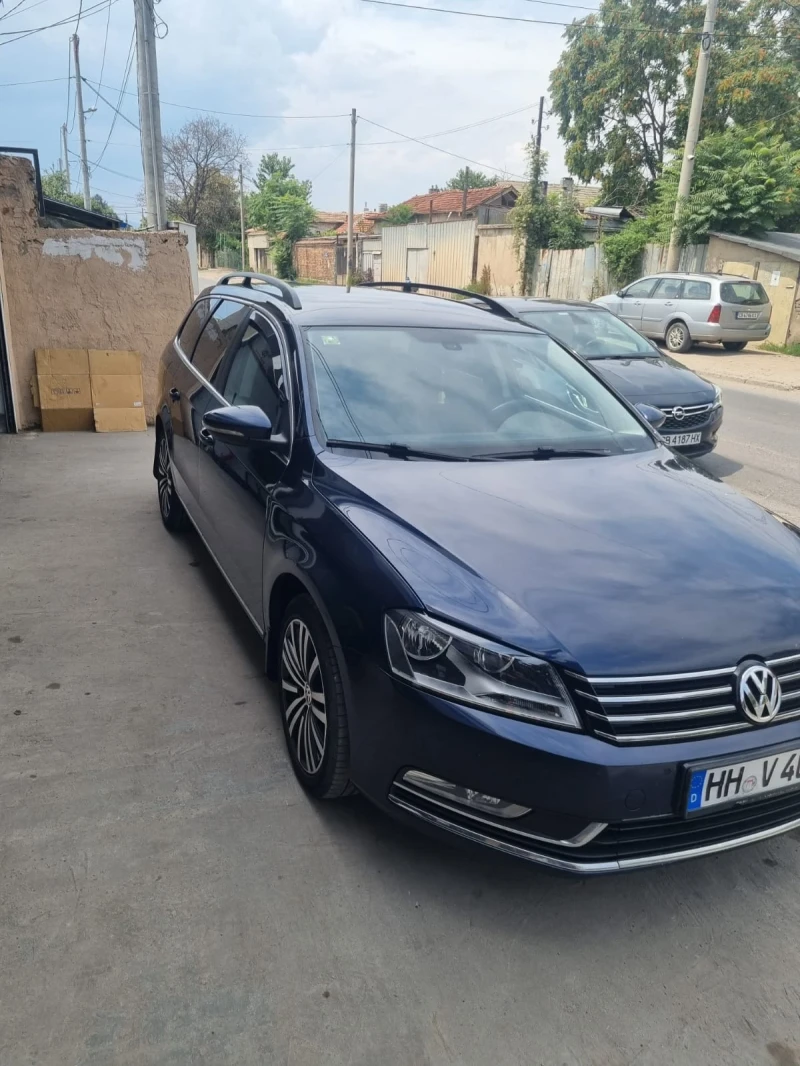 VW Passat 1.6 TDI, снимка 11 - Автомобили и джипове - 46824858