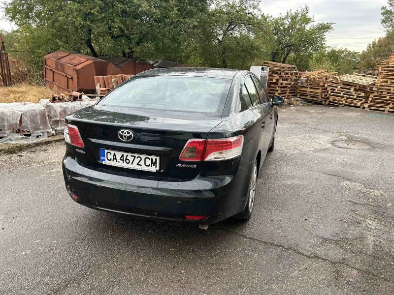 Toyota Avensis, снимка 3 - Автомобили и джипове - 47186280